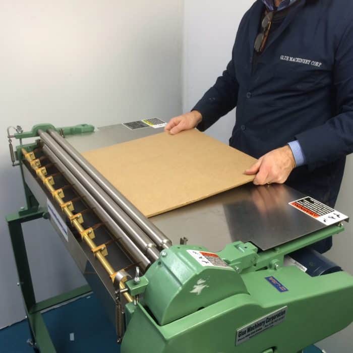 Z Gluer - Roller Label Gluer