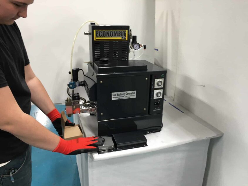 EconoMelt™ Bench Shot™ Hot Melt Machine Glue Machinery
