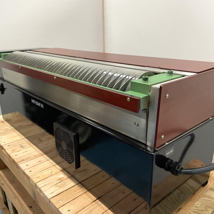 Hot Coat™ 31 Industrial Hot Melt Roll Coater